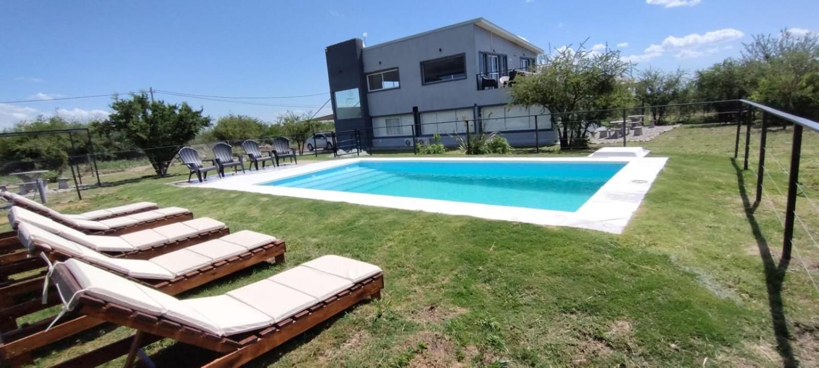 Anubis Aparthotel Villa de Merlo ภายนอก รูปภาพ