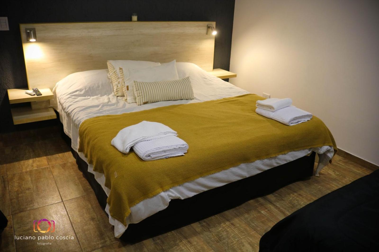 Anubis Aparthotel Villa de Merlo ภายนอก รูปภาพ